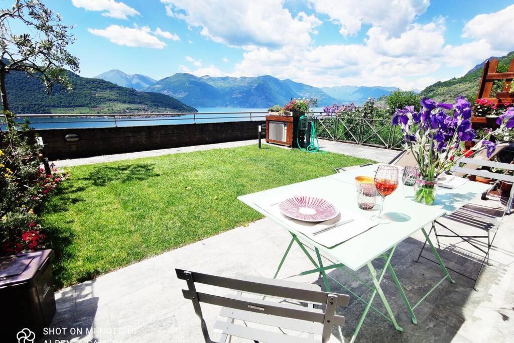 Gioiello Sul Lago D'Iseo Сале-Маразино Экстерьер фото
